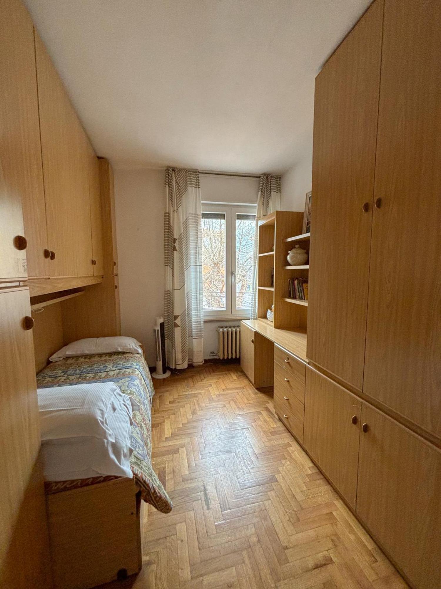 Апартаменты Casa Elvira Бренцоне-суль-Гарда Экстерьер фото
